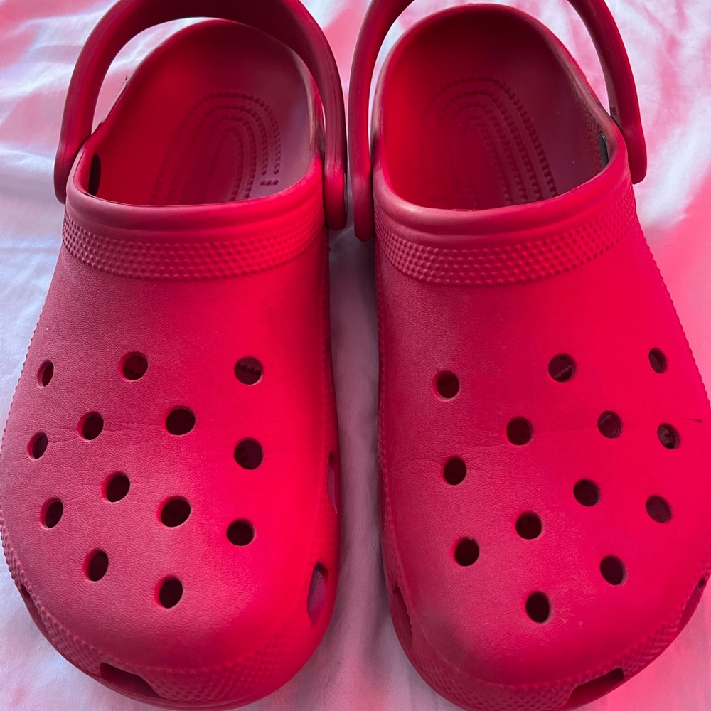Red crocs